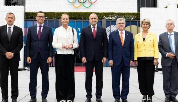 Томас Бах Румен Радев Стефка Костадинова - МОК обеща съдействие на България за издигане на кандидатурата ни за Зимна младежка олимпиада