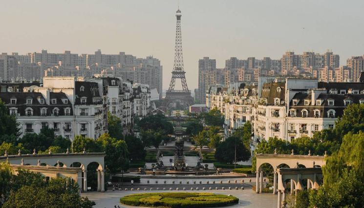 китайски Париж - Вижте китайската реплика на Париж (ВИДЕО)