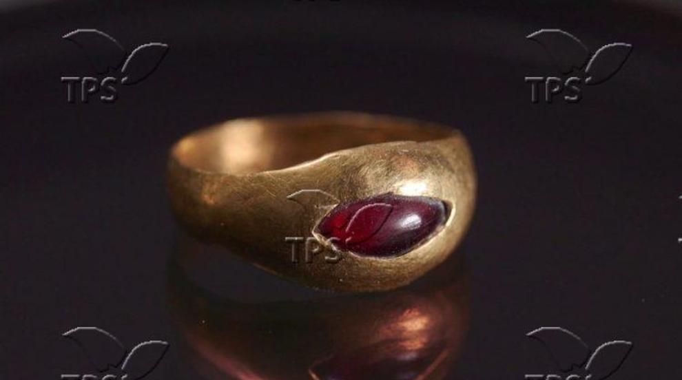 В Йерусалим откриха детски пръстен на над 2 хиляди години