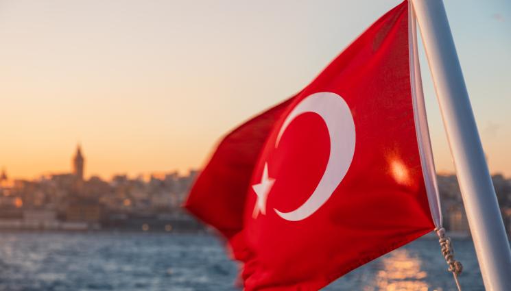 Турция - ЗАТАЕТЕ ДЪХ: Турският актьор с най-големия хонорар! (СНИМКИ)