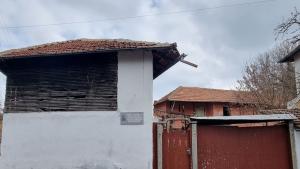 Община Плевен предприема стъпки за реновиране къщата на Гена Димитрова