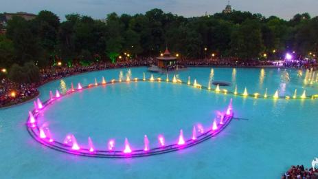 Пеещи фонтани