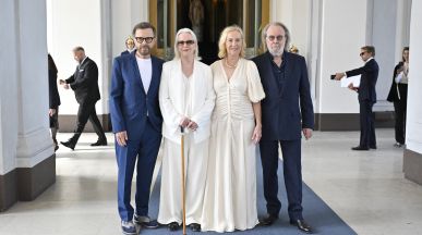 Швеция награди ABBA с рицарско звание