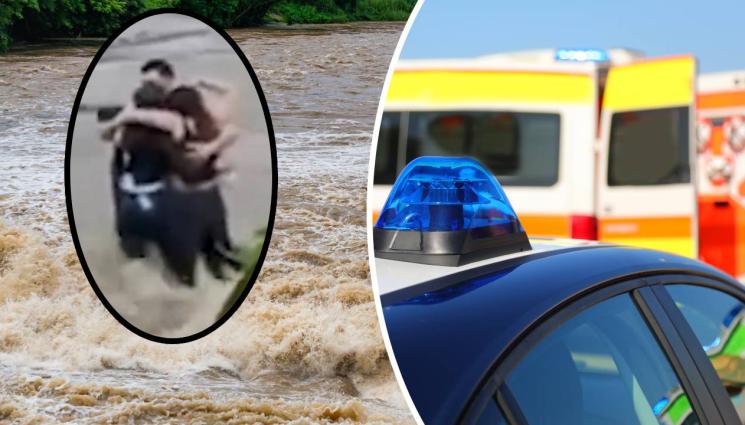 наводнение - УЖАСНО: Наводнение отнесе трима прегърнати приятели (ВИДЕО)