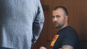Заради болен съдебен заседател беше отложено делото срещу Димитър Любенов обвинен