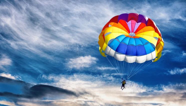 парашутист - Инцидент с парашутист край София