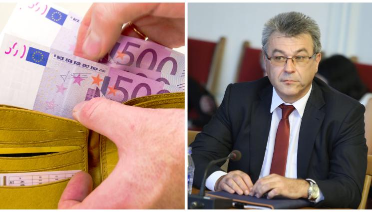 Бисер Манолов - Топфинансистът Бисер Манолов пред