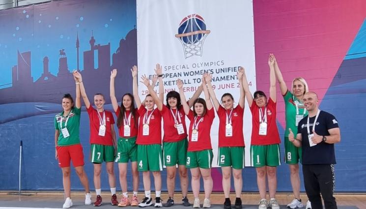 баскетбол Спешъл Олимпикс - СПОРТНИ СЪРЦА: Отборът на Спешъл Олимпикс България със злато на баскетбол 5х5 за жени