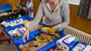 помощи дарения