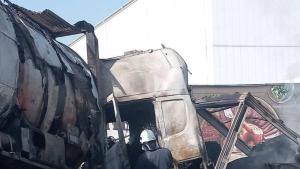 Катастрофа между камион и цистерна в Пловдив предизвика пожар съобщиха