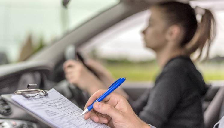 шофьорска книжка шофьорски изпит ДАИ