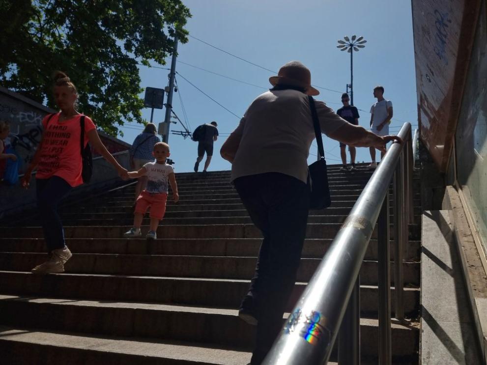 Националният институт по метеорология и хидрология (НИМХ) обяви жълт код