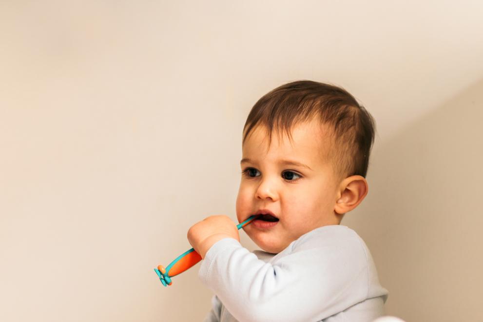 Знаете ли, че грижата за детските зъби започва още преди