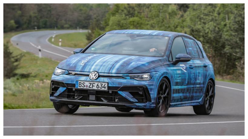 VW Golf R 2025