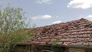 Над 90 от покривите на къщите във великотърновските села са