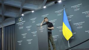 Президентът на Украйна Володимир Зеленски заяви че се обсъжда въпросът