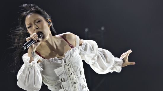 Rina Sawayama обяви нов сингъл "I'm Free" с Paris Hilton