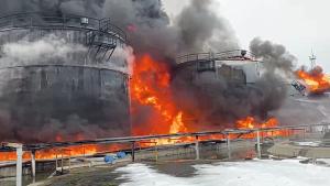 петролни складове пожар