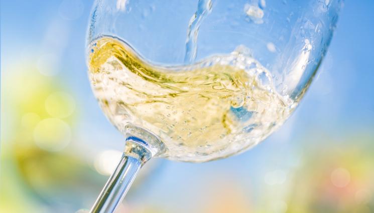 бяло вино - НАХОДКА: Откриха най-старото вино в света