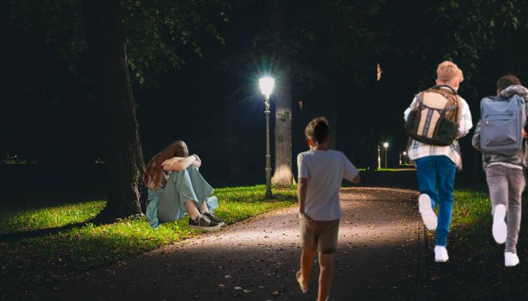 деца в парка - БРУТАЛНО: 12-годишни изнасилиха 15-годишно момиче в парк!