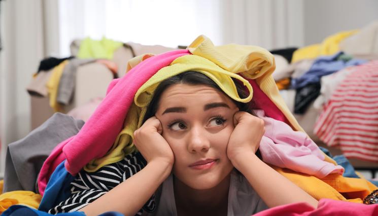 дрехи гардероб - ПРАКТИЧНИ СЪВЕТИ: Как да подредим гардероба