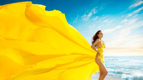 жълта рокля