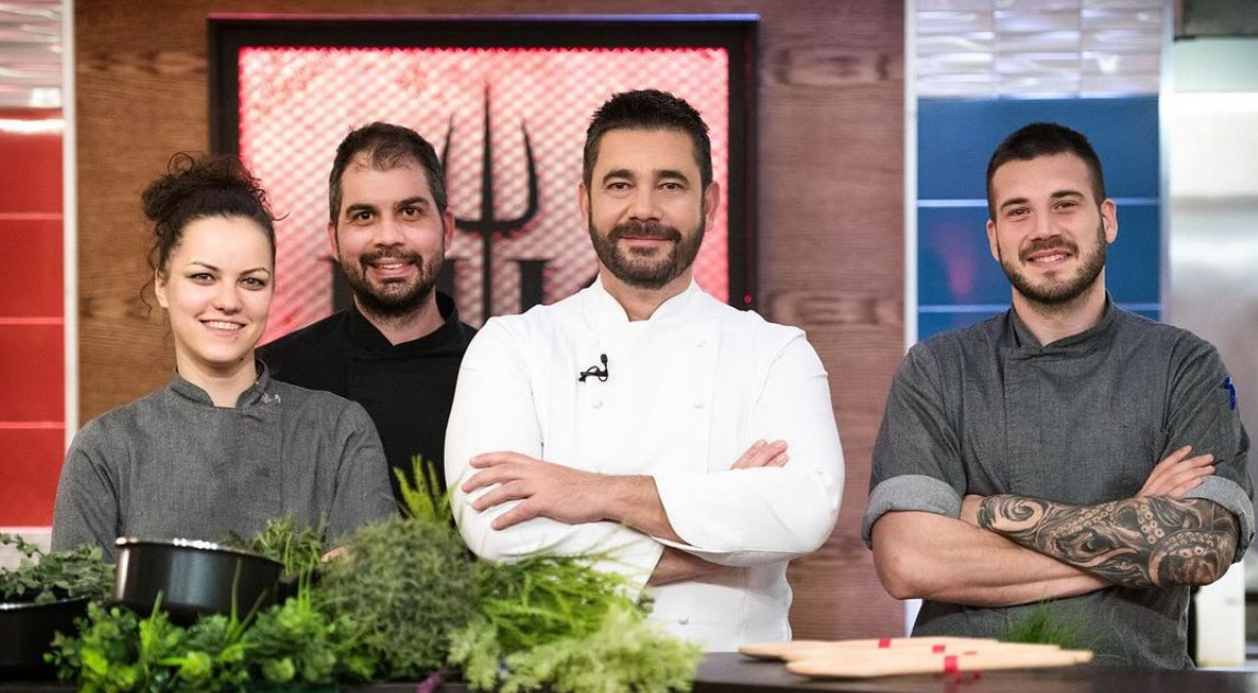  Като су-шеф на Виктор Ангелов в Хелс Китчън дружно със Светлето и Дани Спартак 