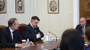 И ф председател на БСП Атанас Зафиров заяви че все