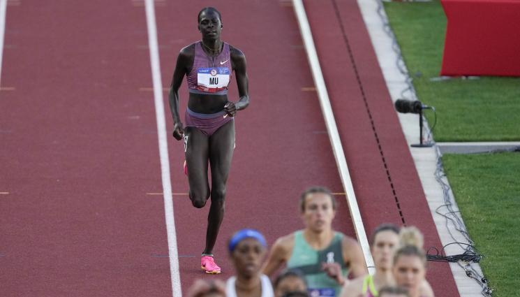 атлетика - Олимпийската шампионка на 800 м аут от игрите в Париж