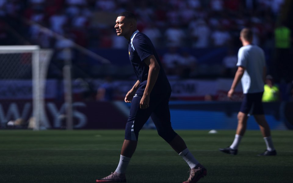 Франция и Полша играят при 0:0 в последен двубой за двата