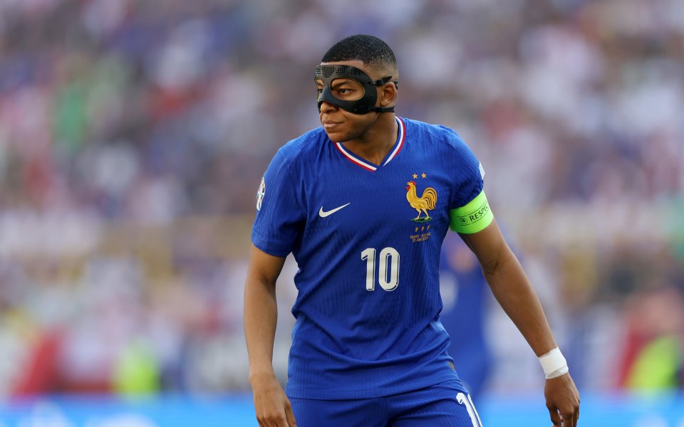 Франция и Полша играят при 0:0 в последен двубой за двата