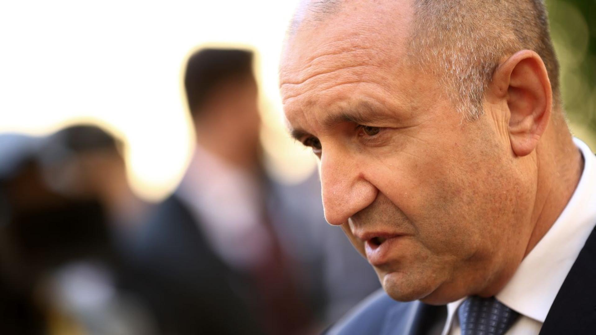 Радев за РСМ: Днес маските окончателно паднаха|Vesti.bg