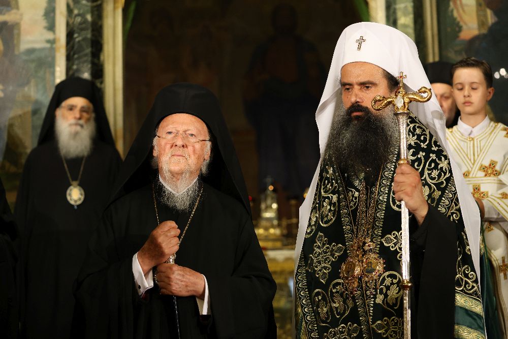 Патриарх Даниил заедно с вселенския патриарх Вартоломей I