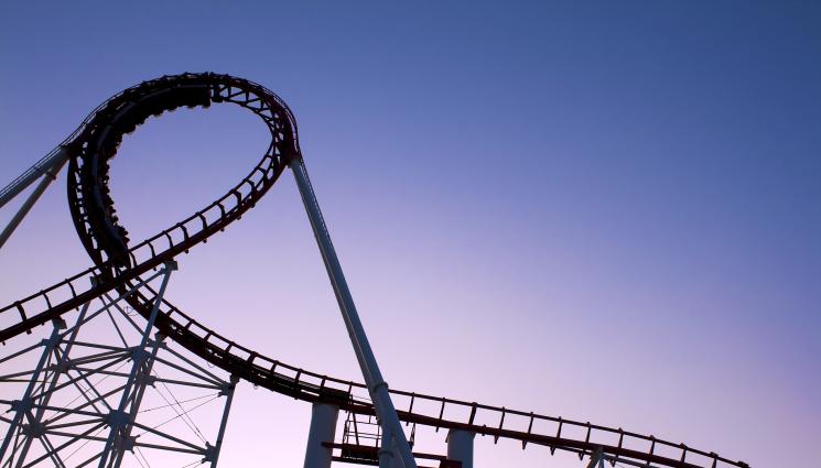 увеселително влакче - Украинка е в тежко състояние след падане от увеселително влакче