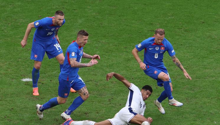 Джуд Белингам - Страхотен скандал с Белингам (ВИДЕО)