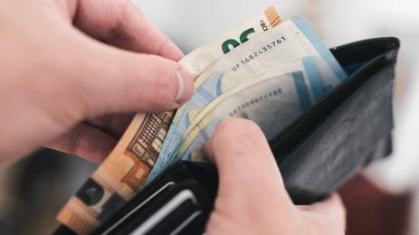 платена публикация