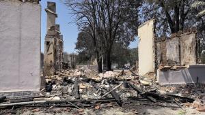 Учениците от единственото основно училище в село Гранит което изгоря