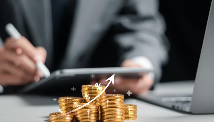 богатство - ДА ГИ УЖАЛИШ: Богатството на българите надхвърли 1 трилион!