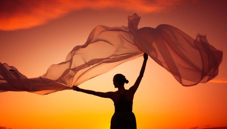 жена шал залез алфа жена - СПЕЦИАЛНА ПОРОДА: 10 сигурни знака, че си „Алфа жена“!