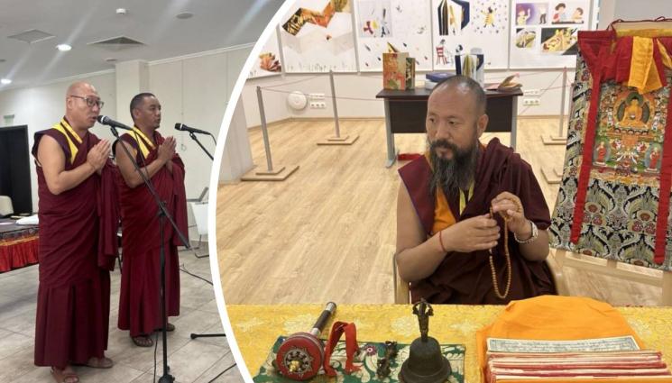 монаси - Далай Лама с рожден ден в Бургас