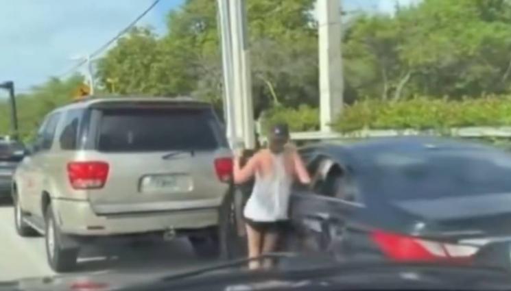 пияна жена шофьор - Пияна жена шофьор се самопремаза с колата си (ВИДЕО)