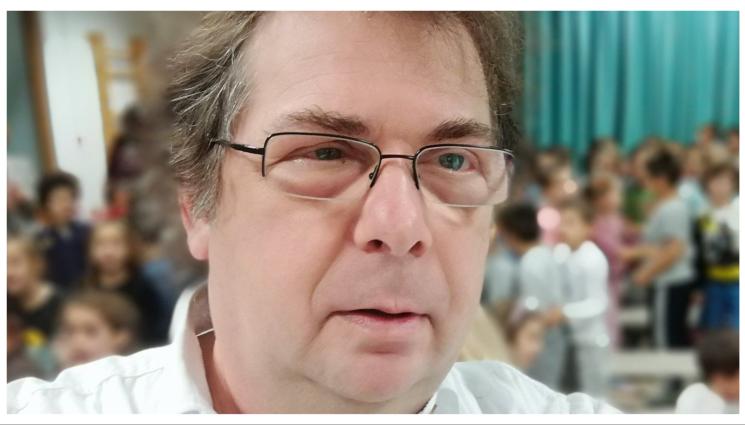 Доно Цветков - Авторът на „Ало, Слънчице“ осъди общината