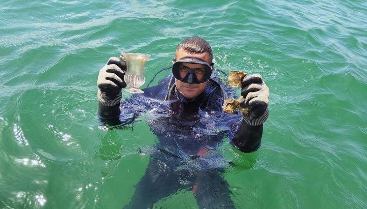 съкровище - Наши археолози откриха подводно съкровище от потънал кораб (СНИМКА)