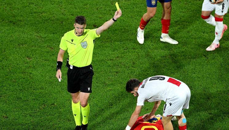 Франсоа Летексие - Свирил на България ще ръководи финала на Евро 2024