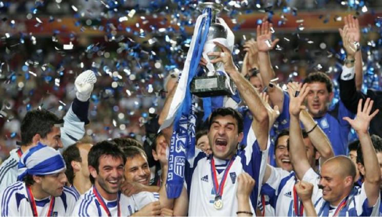 ретро спорт - РЕТРО СПОРТ: Гърците не харесват Ото Рехагел, но след триумфа го носят на ръце