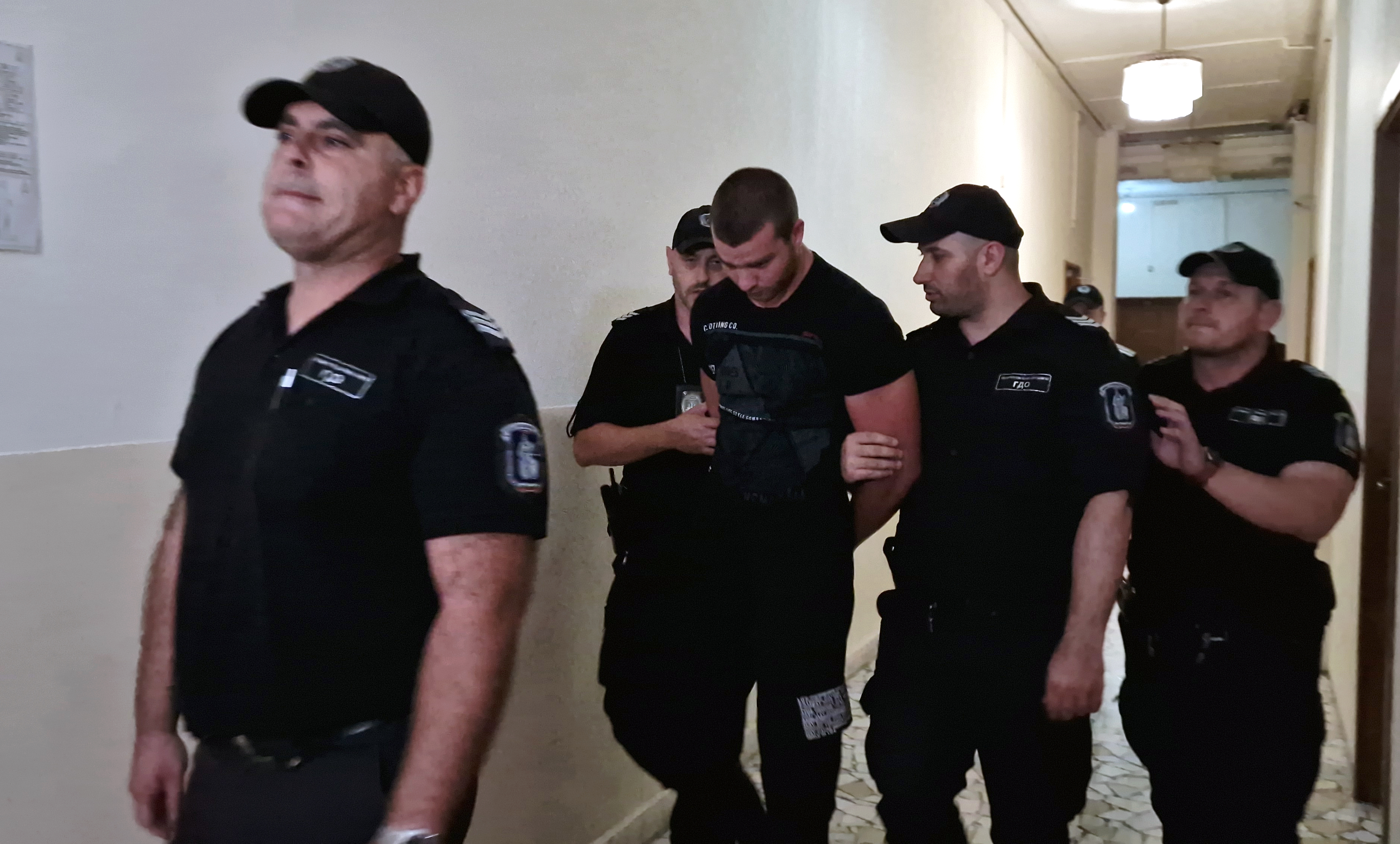 полицай бияч