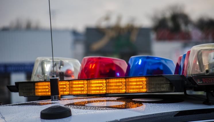 полиция - Дрогиран испанец юрка с пълна газ из Перник!