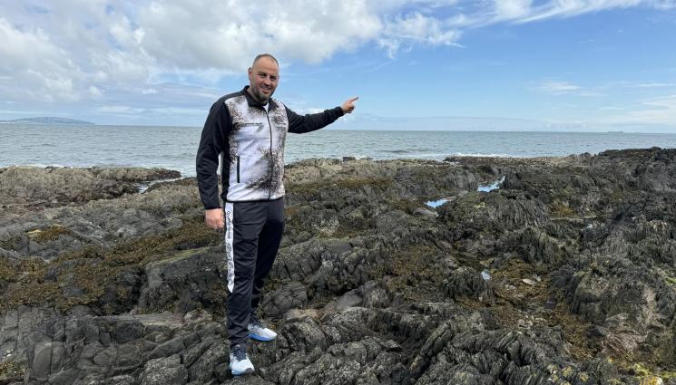 Петър Стойчев плуване - Петър Стойчев предприема предпоследната крачка към короната Oceans Seven. Следете НА ЖИВО плуването му