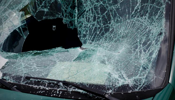 катастрофа - Зверска катастрофа на главен път, трима пострадаха! (СНИМКА)