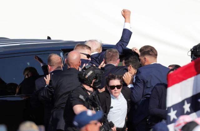 Според Федералното бюро за разследване ФБР на САЩ стрелбата срещу